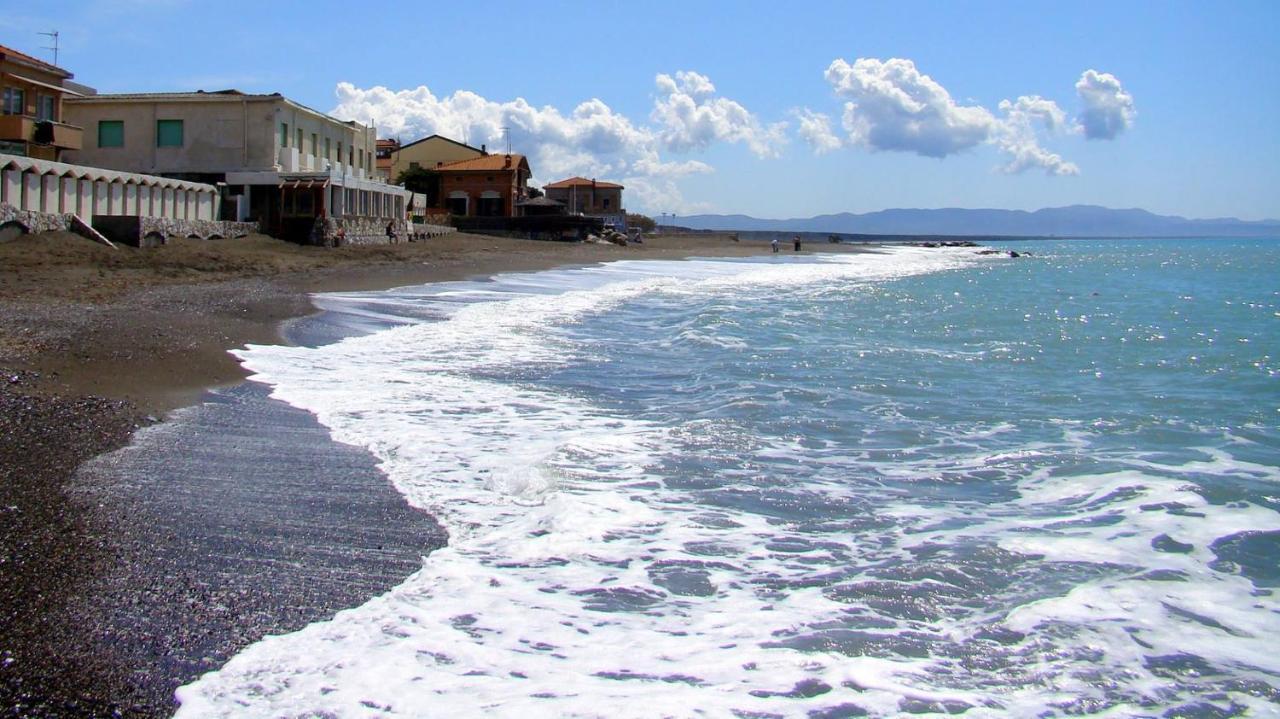 Appartamento Il nido Cecina  Esterno foto